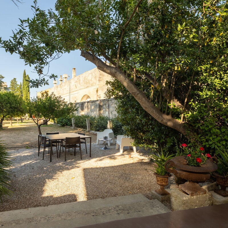 Casa Corte - Palazzo Villani Lubelli: Autumn, Building Exterior, Spring, Summer