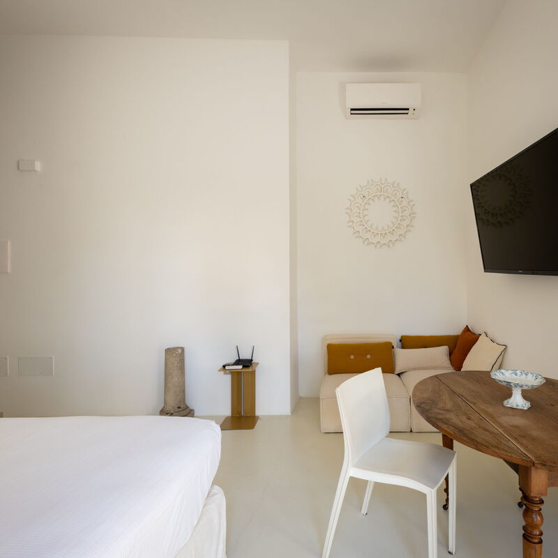 Casa Corte - Palazzo Villani Lubelli: Autumn, Bedroom, Kitchen, Living Room, Spring, Summer