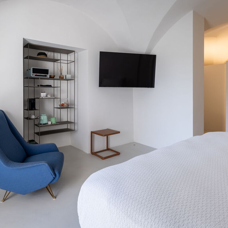 Garden Apartment - Palazzo Villani Lubelli: Autumn, Bedroom, Spring, Summer