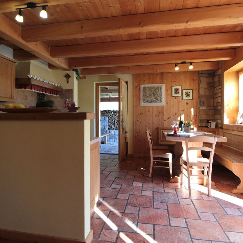 Chalet Genzianella: Autumn, Kitchen, Spring, Summer