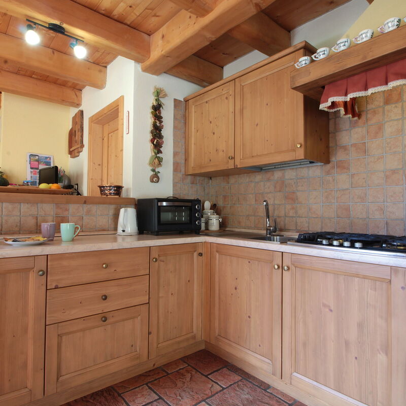 Chalet Genzianella: Autumn, Kitchen, Spring, Summer