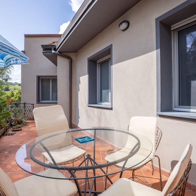 Il Ferrone Apartment With Garden - Greve In Chianti: Autumn, Building Exterior, Spring, Summer