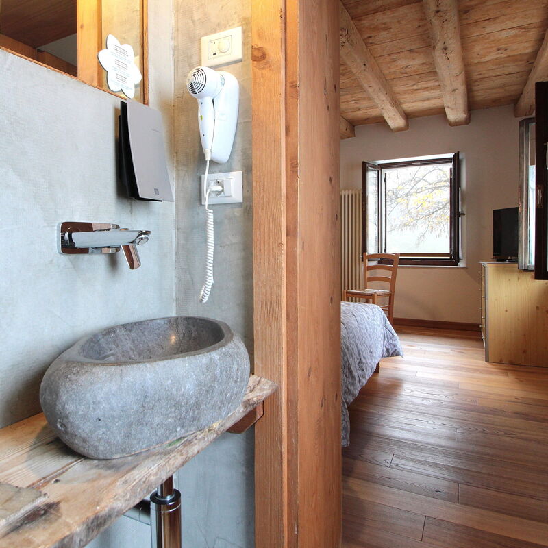 Baita Pranolz: Autumn, Bathroom, Spring, Summer