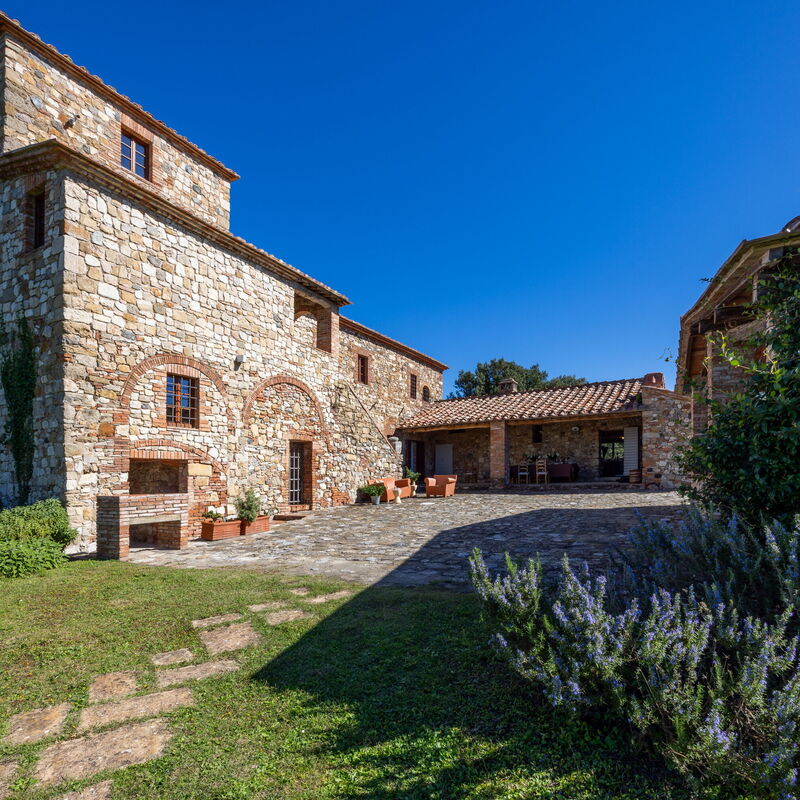 Il Gabbro, Luxury Experience: Autumn, Garden, Spring, Summer