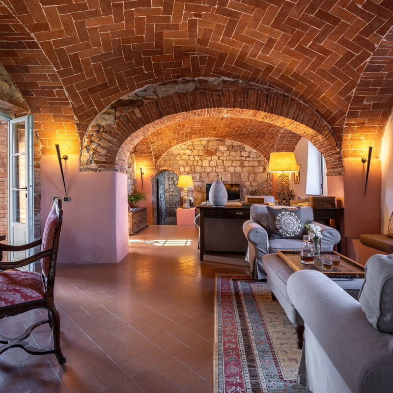 Il Gabbro, Luxury Experience: Autumn, Living Room, Spring, Summer