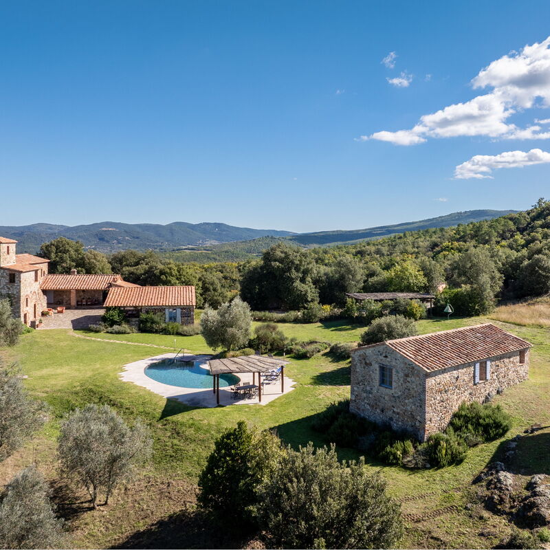 Il Gabbro, Luxury Experience: Autumn, Garden, Spring, Summer