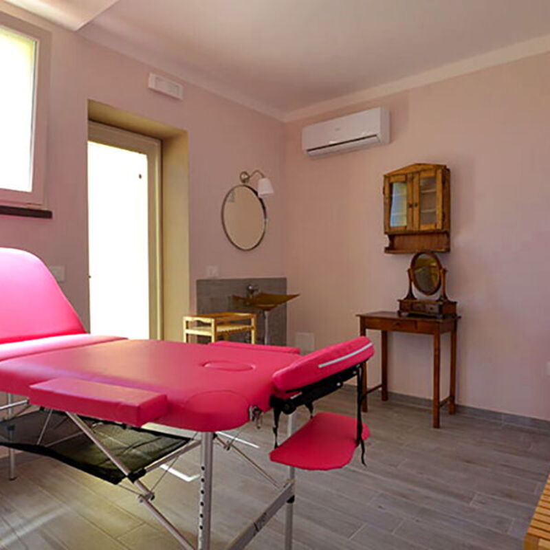 Appartamento Girasole Seaside and Pool: Autumn, Summer, Wellness, Winter