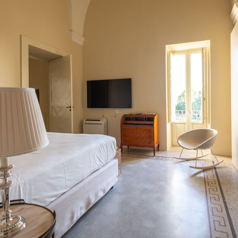 Bubble Apartment - Palazzo Villani Lubelli: Autumn, Bedroom, Spring, Summer