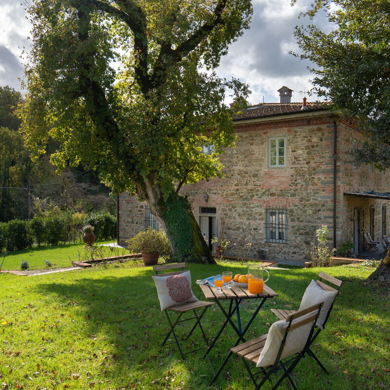 La Morella: Building Exterior, Main Entrance, Outdoor, Pool