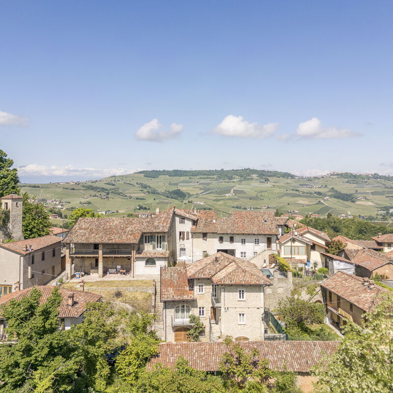 Arpusè - Ca' Renato Fenera Apartment with Pool: Ansichten, Frühling, Herbst, Sommer