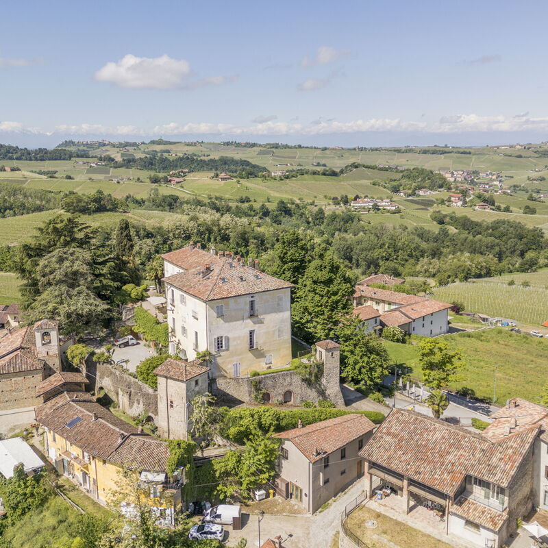 Arpusè - Ca' Renato Fenera Apartment with Pool: Ansichten, Frühling, Herbst, Sommer