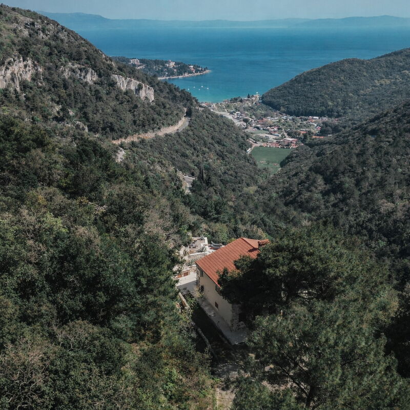 Villa Bogijeva Cliff House, Stunning View: Ansichten, Frühling, Herbst, Sommer
