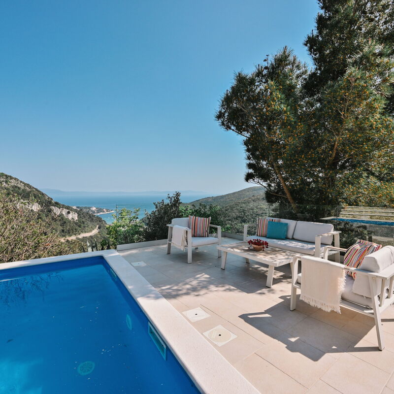 Villa Bogijeva Cliff House, Stunning View: Frühling, Herbst, Schwimmbad, Sommer