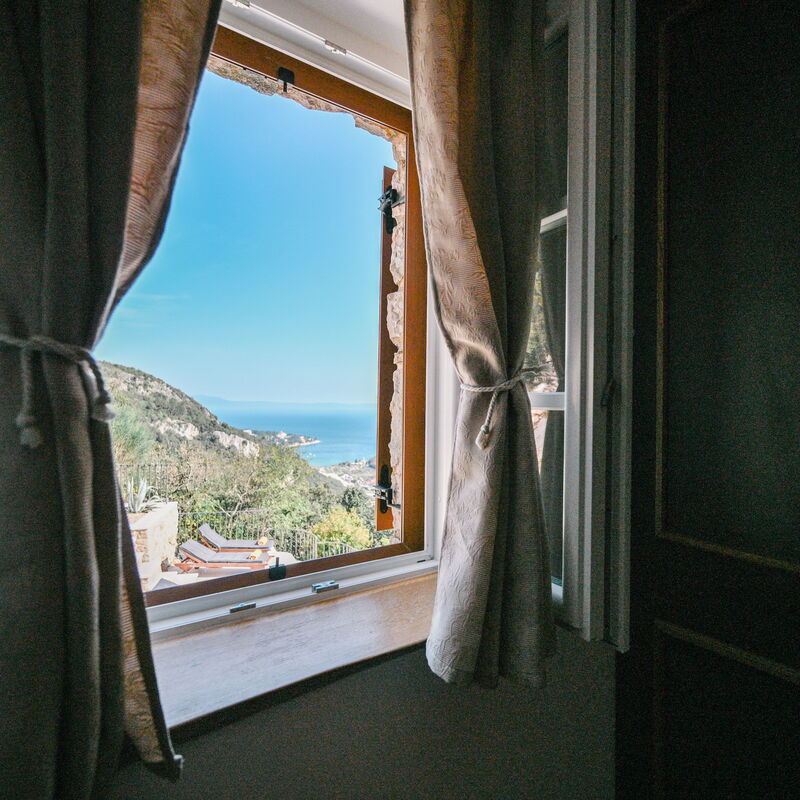 Villa Bogijeva Cliff House, Stunning View: Ansichten, Frühling, Herbst, Sommer