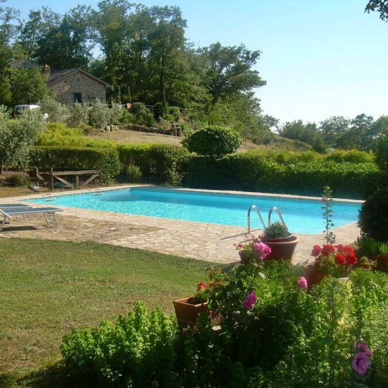 Poggino di Sorano: Building Exterior, Garden, Outdoor, Pool