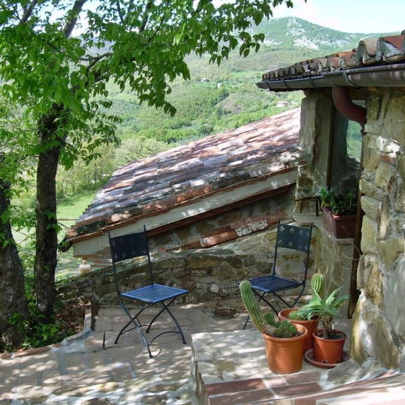 Poggino di Sorano: Building Exterior