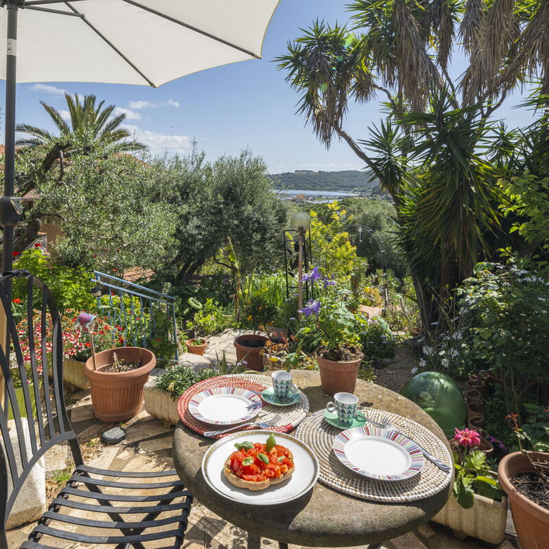 La Torre sul Ponte, Seaview, Garden: Jesen, Ljeto, Proljeće, Vrt