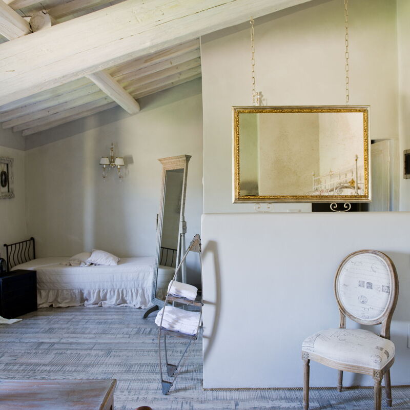 Le Tre Virtù Luxury Relais, Private Pool, Mugello: Autumn, Bedroom, Spring, Summer