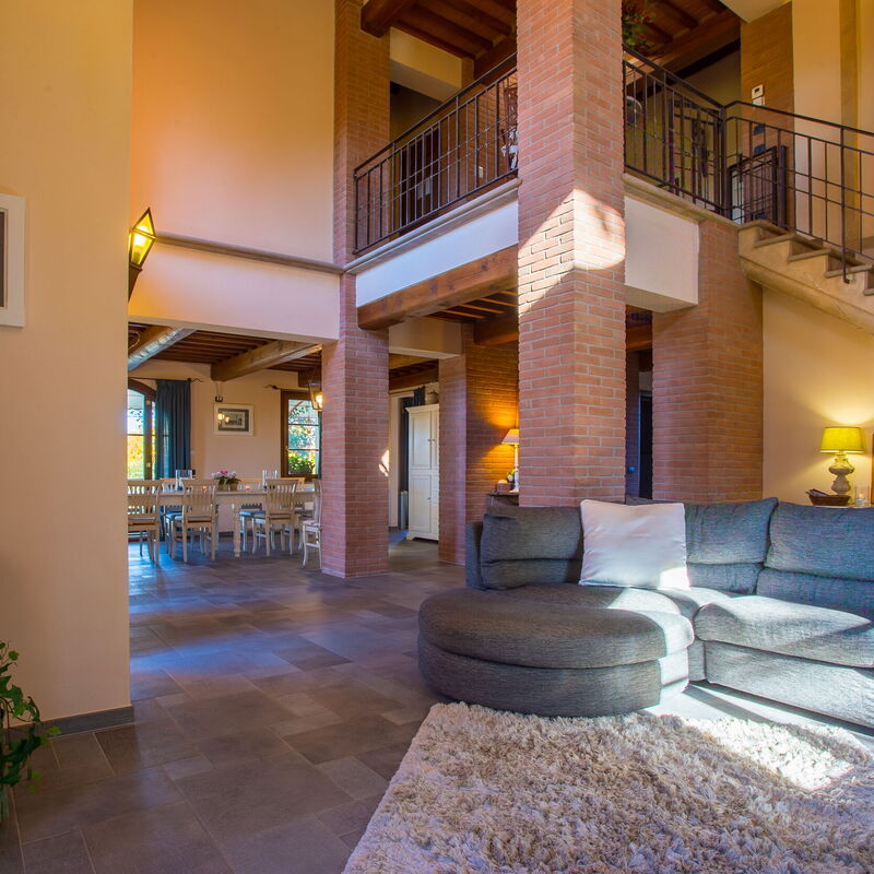 Villa Francesca: Dining Room, Living Room