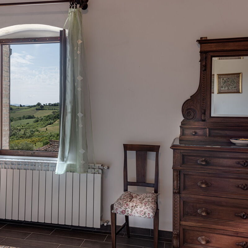 Le Sodole Farmhouse, San Gimignano: Autumn, Bedroom, Spring, Summer