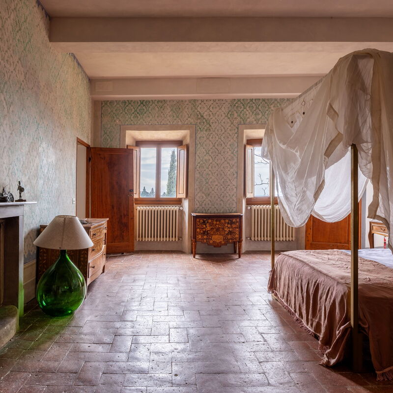 Villa Il Casalino, Florentine Hills with Pool: Autumn, Bedroom, Spring, Summer