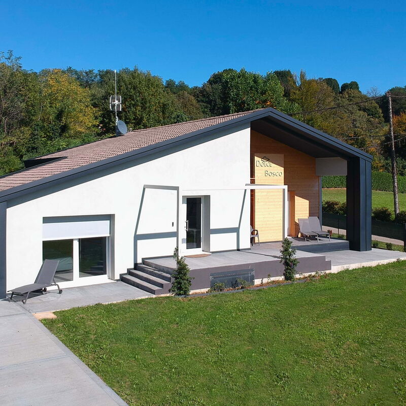 Villa Dolce Bosco with Pool, Valdobbiadene: Frühling, Haupteingang, Herbst, Sommer