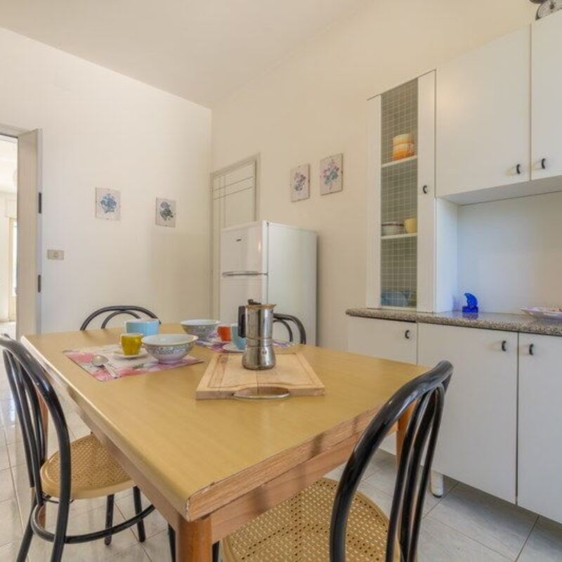 Villetta Bluette, Marina di Mancaversa: Autunno, Cucina, Estate, Inverno, Primavera, Sala da pranzo