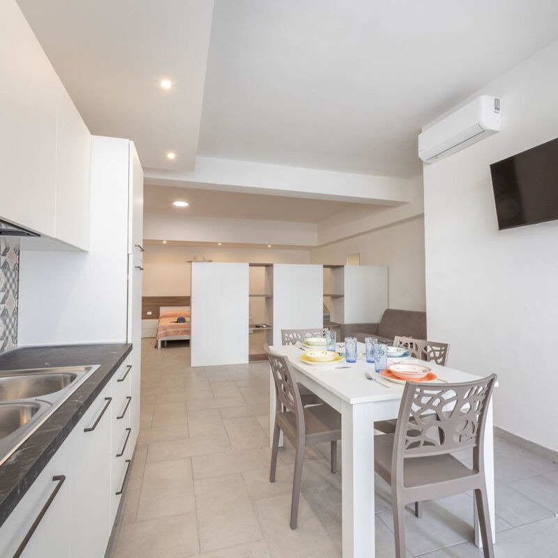 Appartamento Monomare, Gallipoli: Autumn, Dining Room, Kitchen, Spring, Summer, Winter