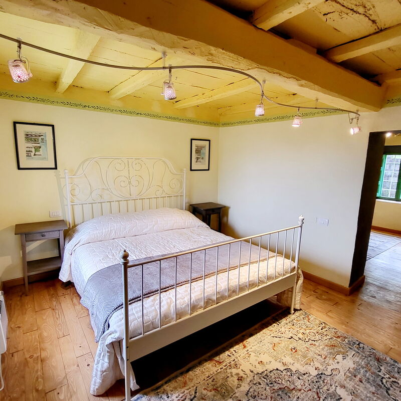 La Casa degli Artisti, Jacuzzi, Marliana: Autumn, Bedroom, Spring, Summer