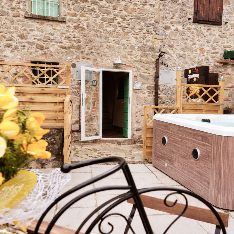 La Casa degli Artisti, Jacuzzi, Marliana: Autumn, Balcony / Terrace / Patio, Pool, Spring, Summer