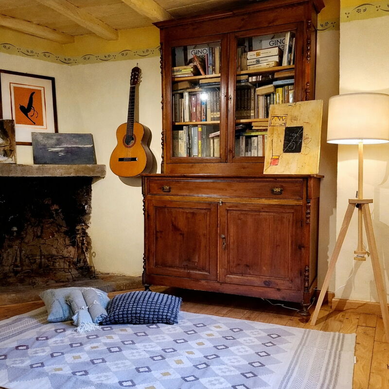 La Casa degli Artisti, Jacuzzi, Marliana: Autumn, Living Room, Spring, Summer