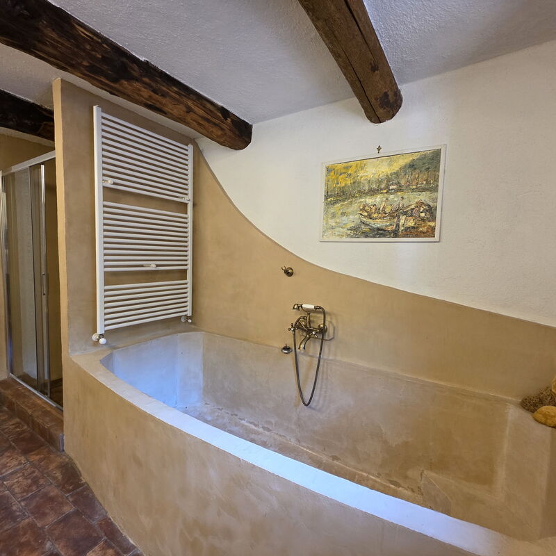 La Casa Rossa, Shared Pool, Marliana: Autumn, Bathroom, Spring, Summer