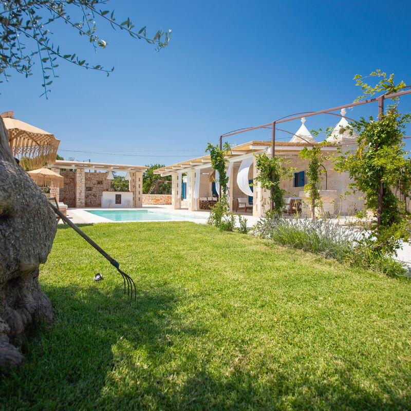Trulli Valle D'Itria - Martina Franca: Automne, Balcon / Terrasse / Patio, bassin, Été, Extérieur, Extérieurs, Hiver, Jardin, Printemps