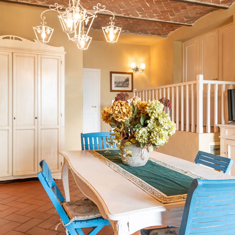 Agriturismo le Due Querce: Autumn, Dining Room, Kitchen, Living Room, Spring, Summer, Winter