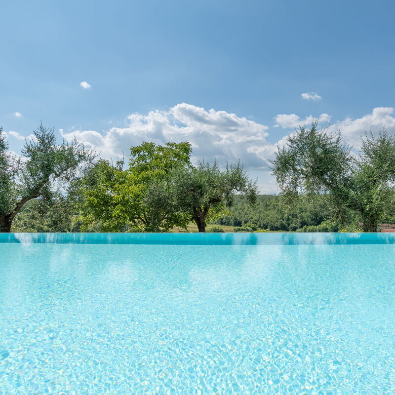 Agriturismo le Due Querce: Autumn, Building Exterior, Outdoor, Pool, Spring, Summer, Winter