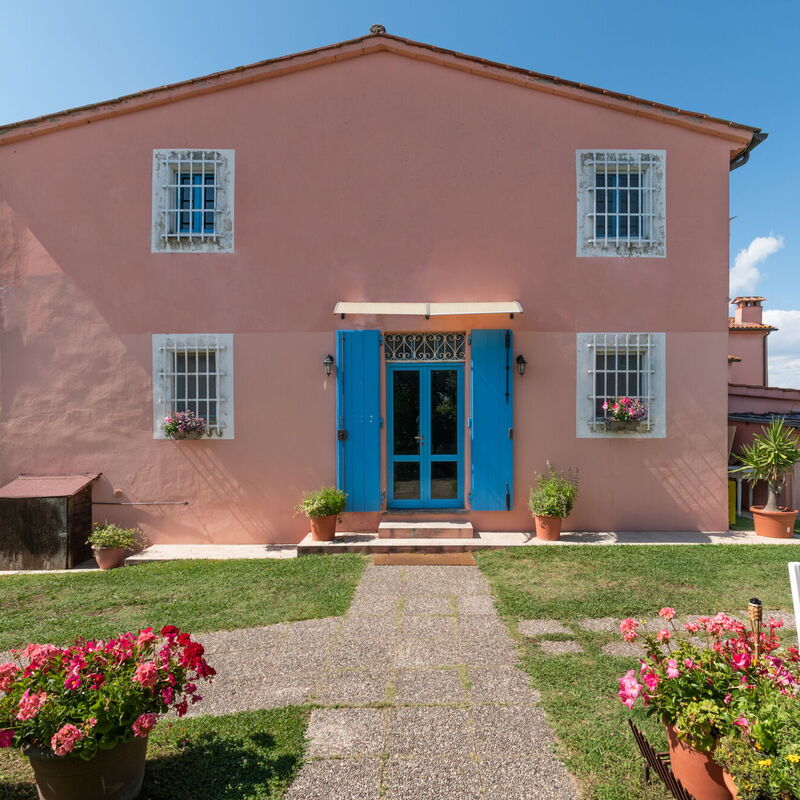 Agriturismo le Due Querce: Autumn, Building Exterior, Garden, Outdoor, Spring, Summer, Winter