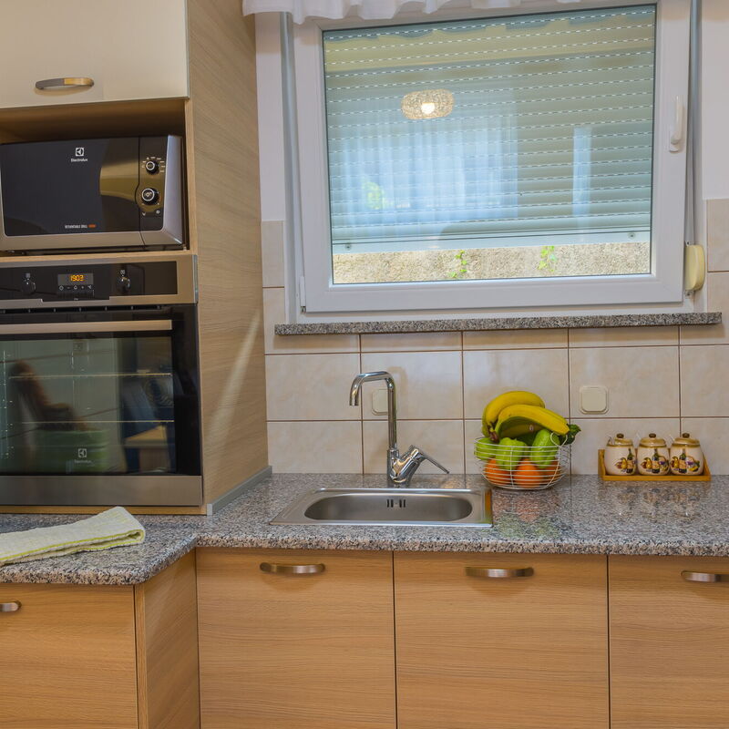 Holyday Home Midas: Autumn, Dining Room, Kitchen, Spring, Summer