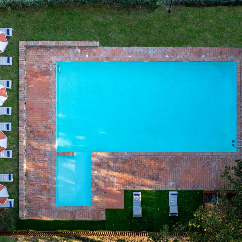 Maison Badia a Passignano: Autumn, Pool, Spring, Summer
