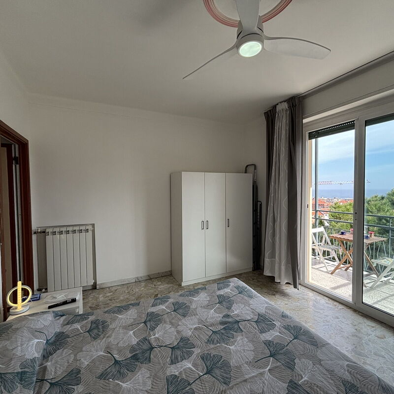 Casa Mimin, Vista Mare, Adults Only, Sanremo: Autunno, Camera da letto, Estate, Primavera