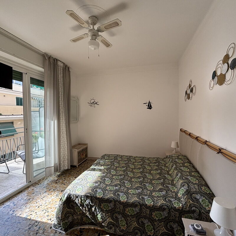 Casa Mimin, Vista Mare, Adults Only, Sanremo: Autunno, Camera da letto, Estate, Primavera