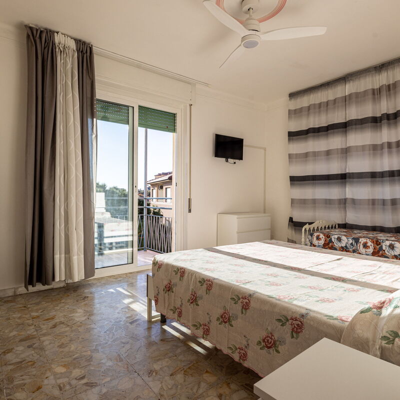 Casa Mimin, Vista Mare, Adults Only, Sanremo: Autumn, Bedroom, Spring, Summer