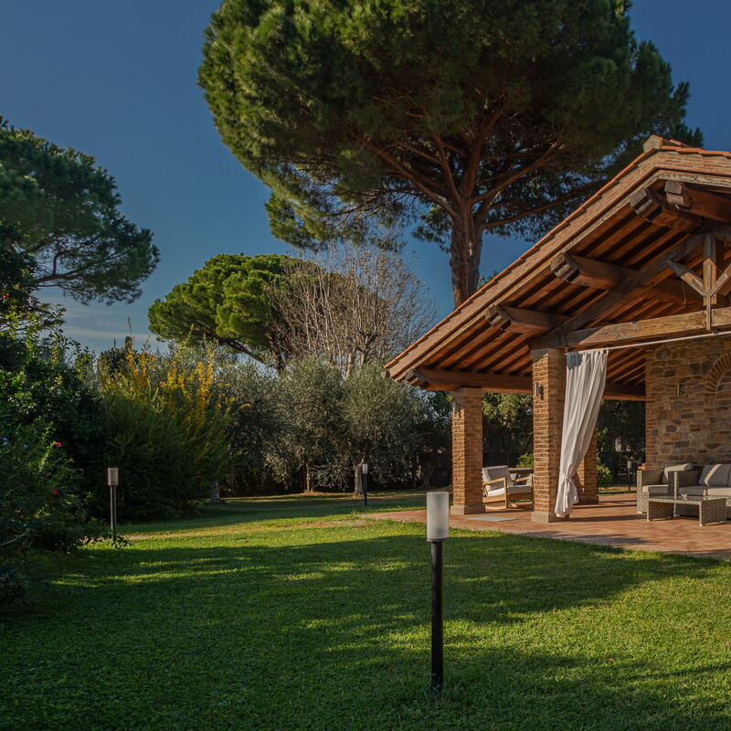 Villa Relax Castagneto Carducci: Autunno, Estate, Giardino, Primavera