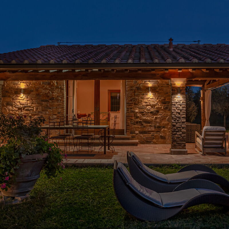 Villa Relax Castagneto Carducci: Autunno, Estate, Giardino, Primavera