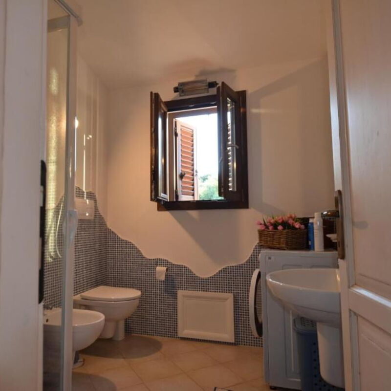 Appartamento Tamara, Budoni: Bad, Frühling, Herbst, Sommer, Winter