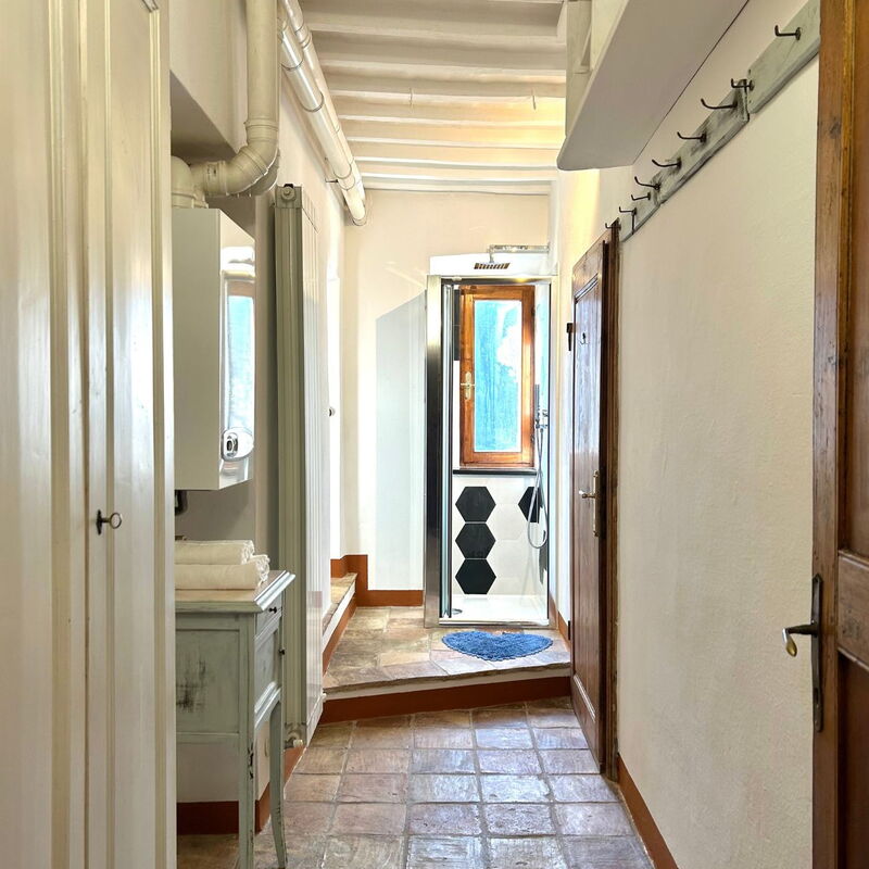 House in Sassa, Historic Tuscany Village, View: Jesen, Kupaonica, Ljeto, Proljeće