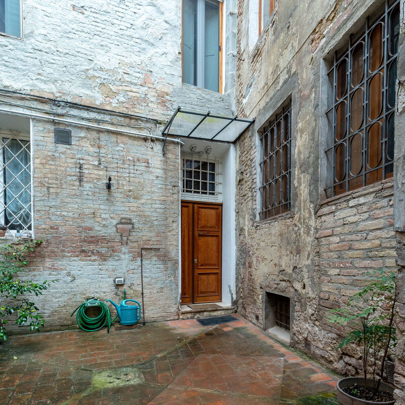 Le Loggine del Pignatello Apartment, Siena City