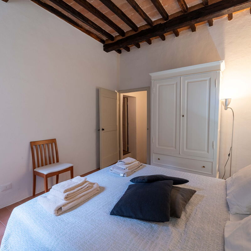 Le Loggine del Pignatello Apartment, Siena City: Autumn, Bedroom, Spring, Summer, Winter