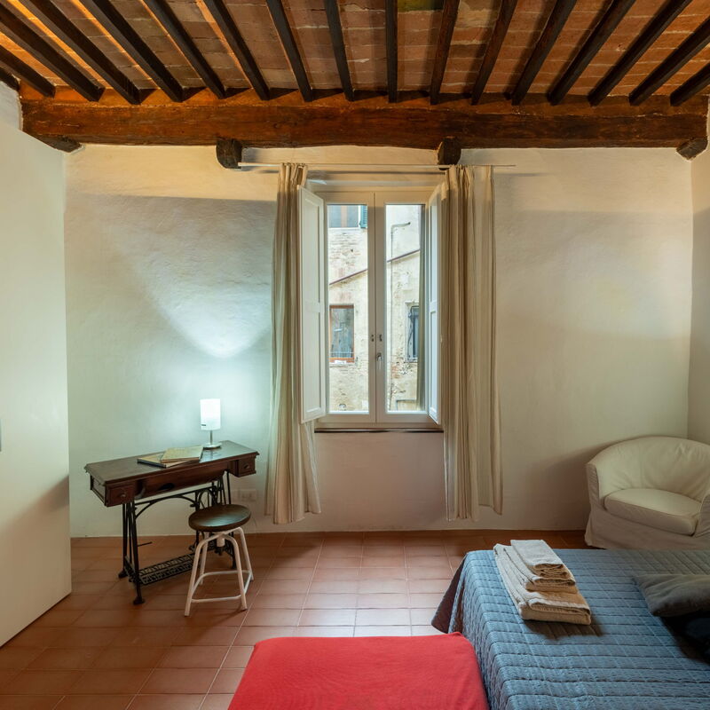 Le Loggine del Pignatello Apartment, Siena City: Autumn, Bedroom, Spring, Summer, Winter