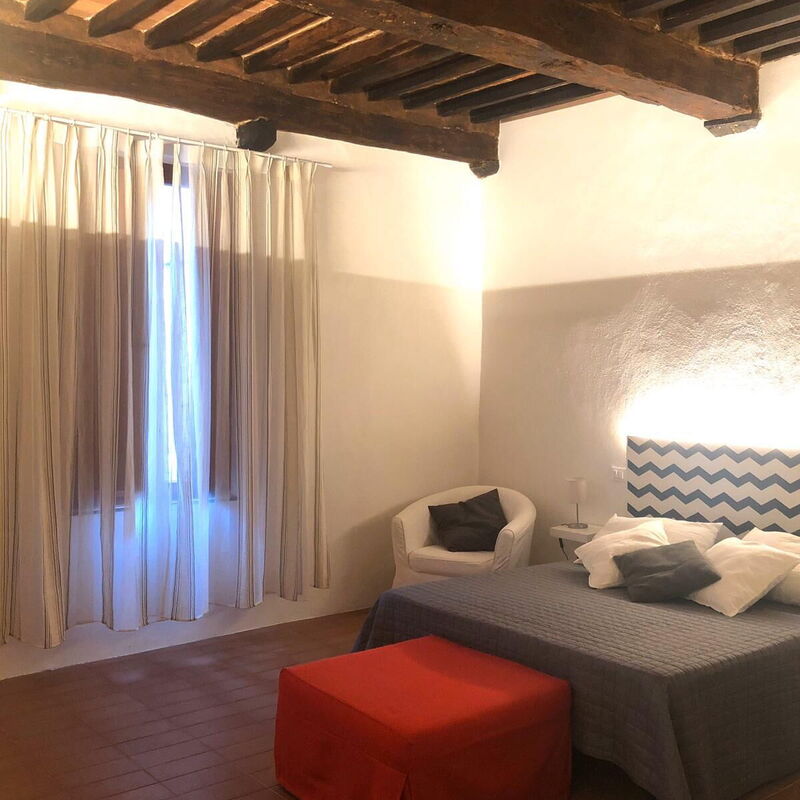 Le Loggine del Pignatello Apartment, Siena City: Autumn, Bedroom, Spring, Summer