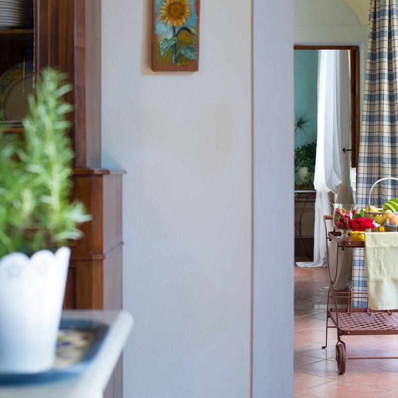 Villa Camelia: Esszimmer, Küche